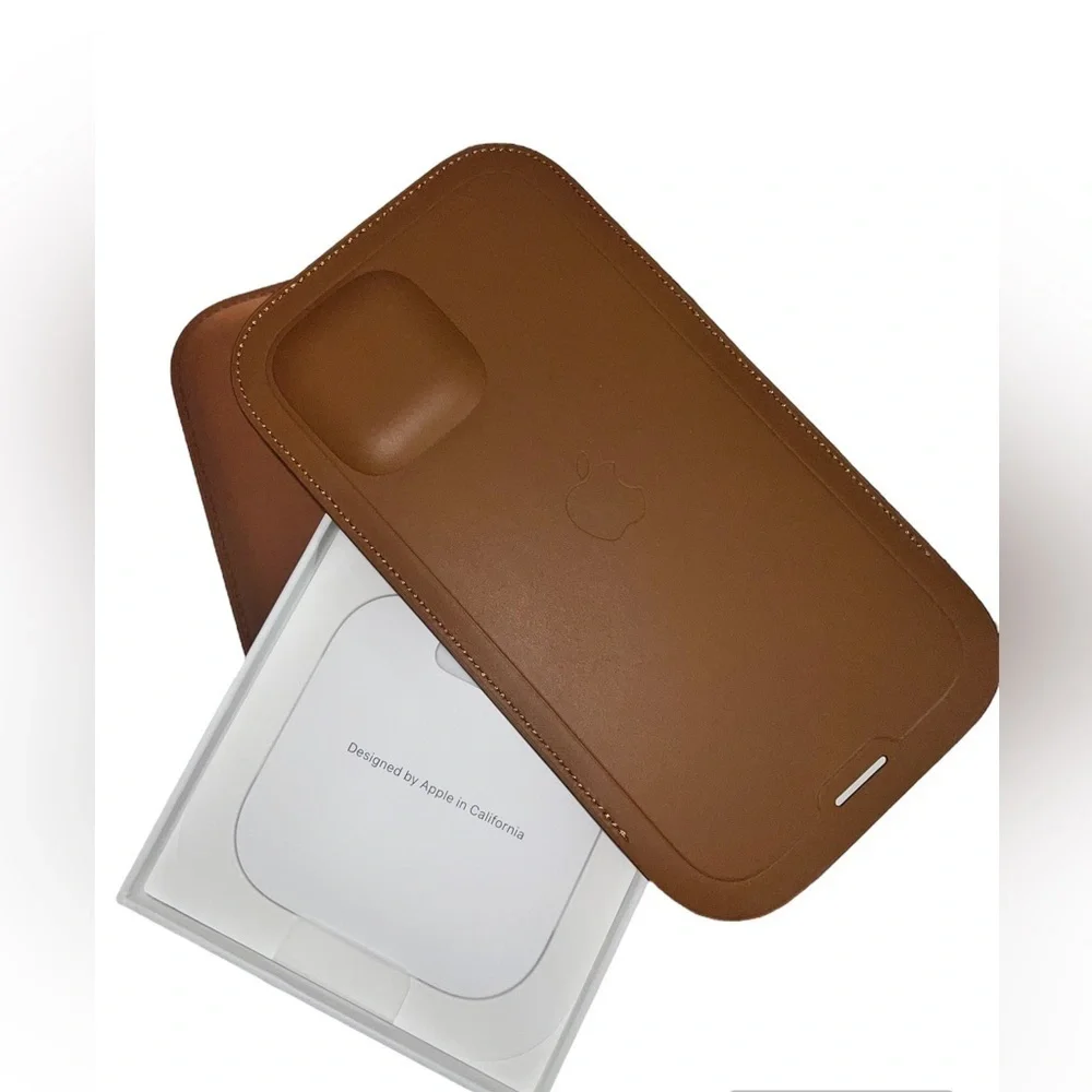 iPhone 12 Pro Max Leather Sleeve with MagSafe